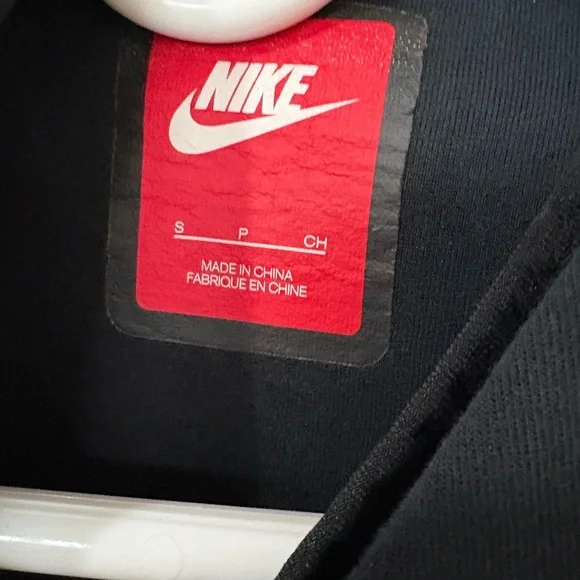 Nike Tech Black pull over hoodie size small - Picture 4 of 8